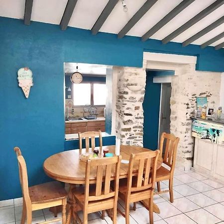 Charmante Maison Atypique En Village Saint-Colombin Εξωτερικό φωτογραφία