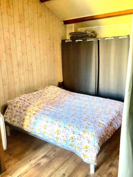 Charmante Maison Atypique En Village Saint-Colombin Εξωτερικό φωτογραφία