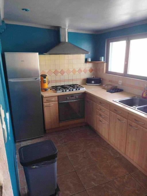 Charmante Maison Atypique En Village Saint-Colombin Εξωτερικό φωτογραφία